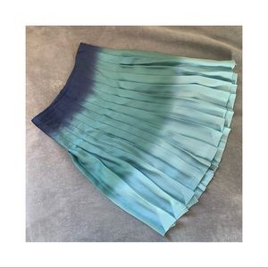 Theory pleated silk hombre skirt